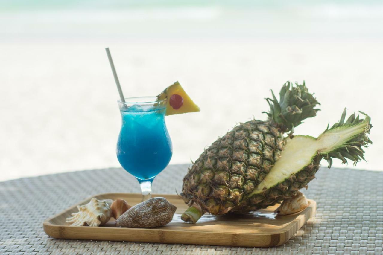 Hotel Sur Beach Resort Boracay 3*